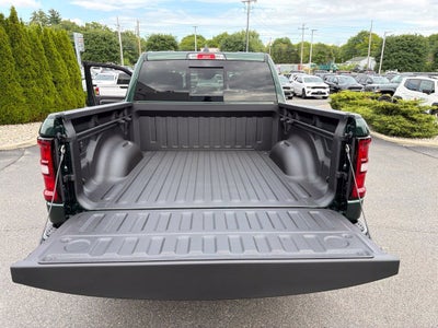 2027 RAM 1500 Big Horn/Lone Star 4D Crew Cab