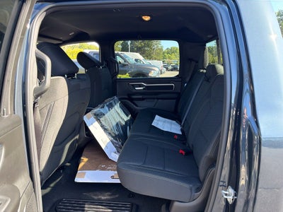 2027 RAM 1500 Big Horn/Lone Star 4D Crew Cab