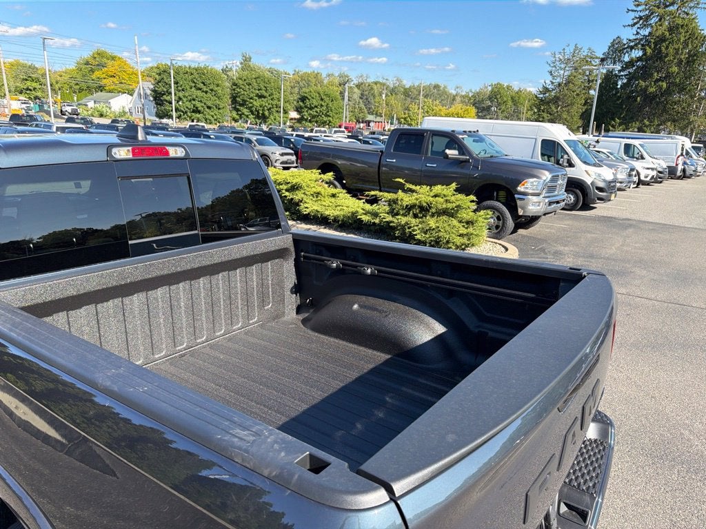 2027 RAM 1500 Big Horn/Lone Star 4D Crew Cab