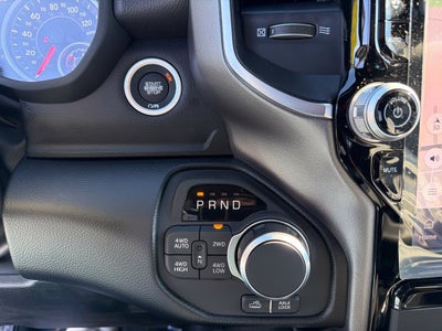 2027 RAM 1500 Big Horn/Lone Star 4D Crew Cab