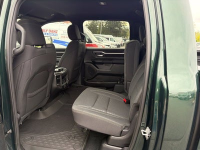 2027 RAM 1500 Big Horn/Lone Star 4D Crew Cab