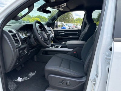 2027 RAM 1500 Big Horn/Lone Star 4D Crew Cab