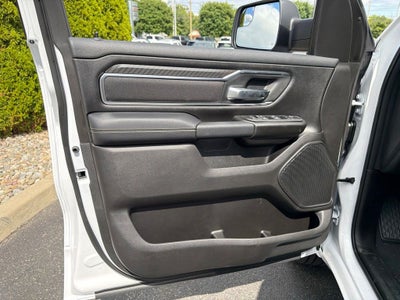 2027 RAM 1500 Big Horn/Lone Star 4D Crew Cab