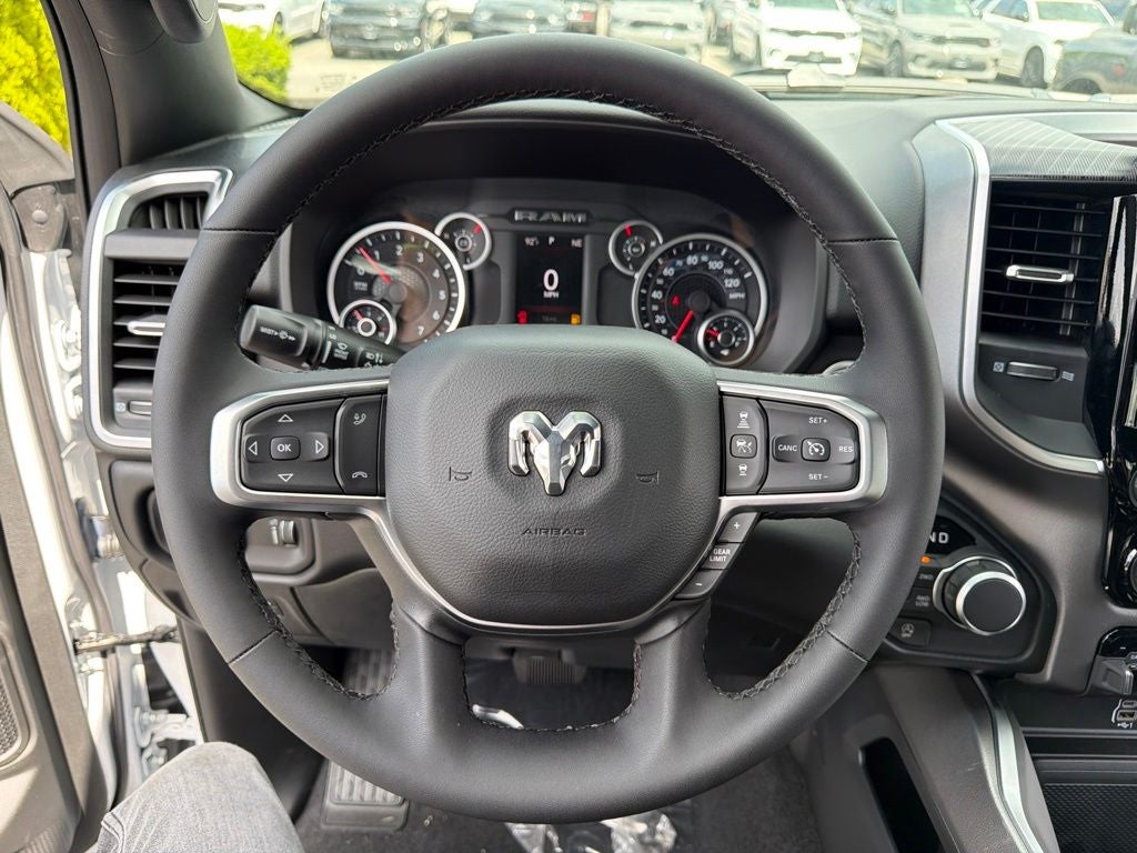 2027 RAM 1500 Big Horn/Lone Star 4D Crew Cab