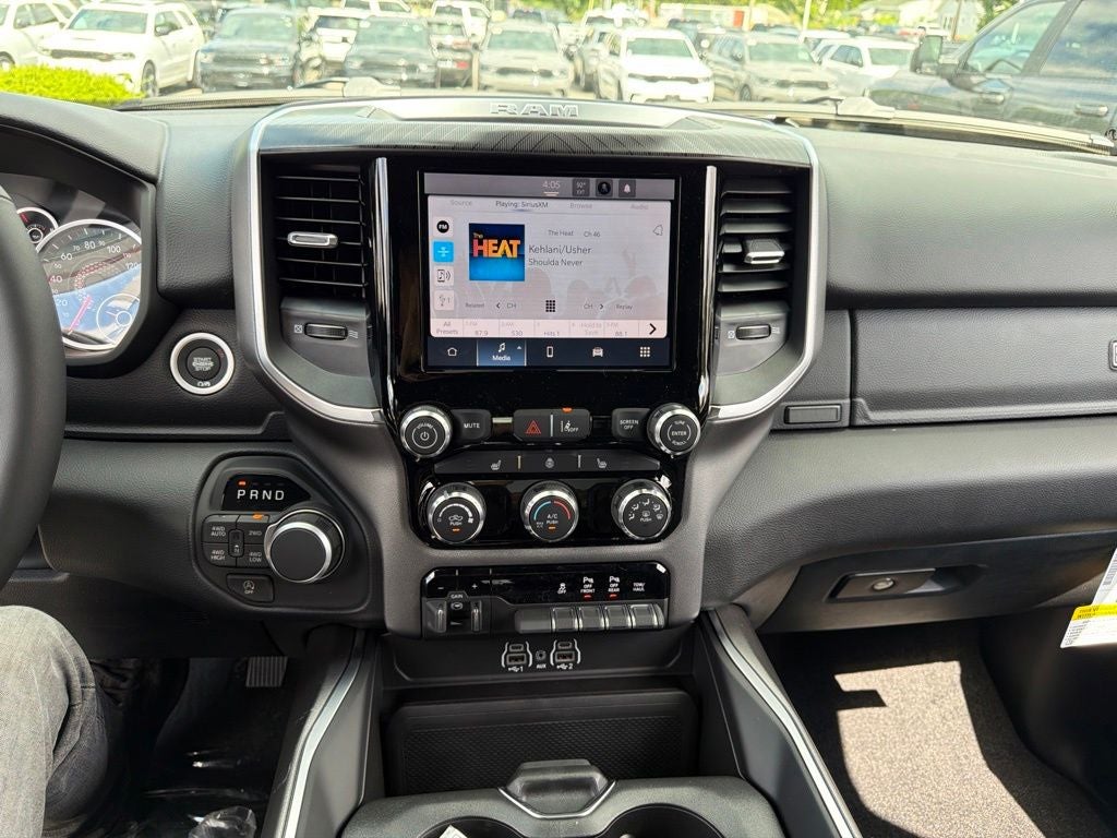 2027 RAM 1500 Big Horn/Lone Star 4D Crew Cab