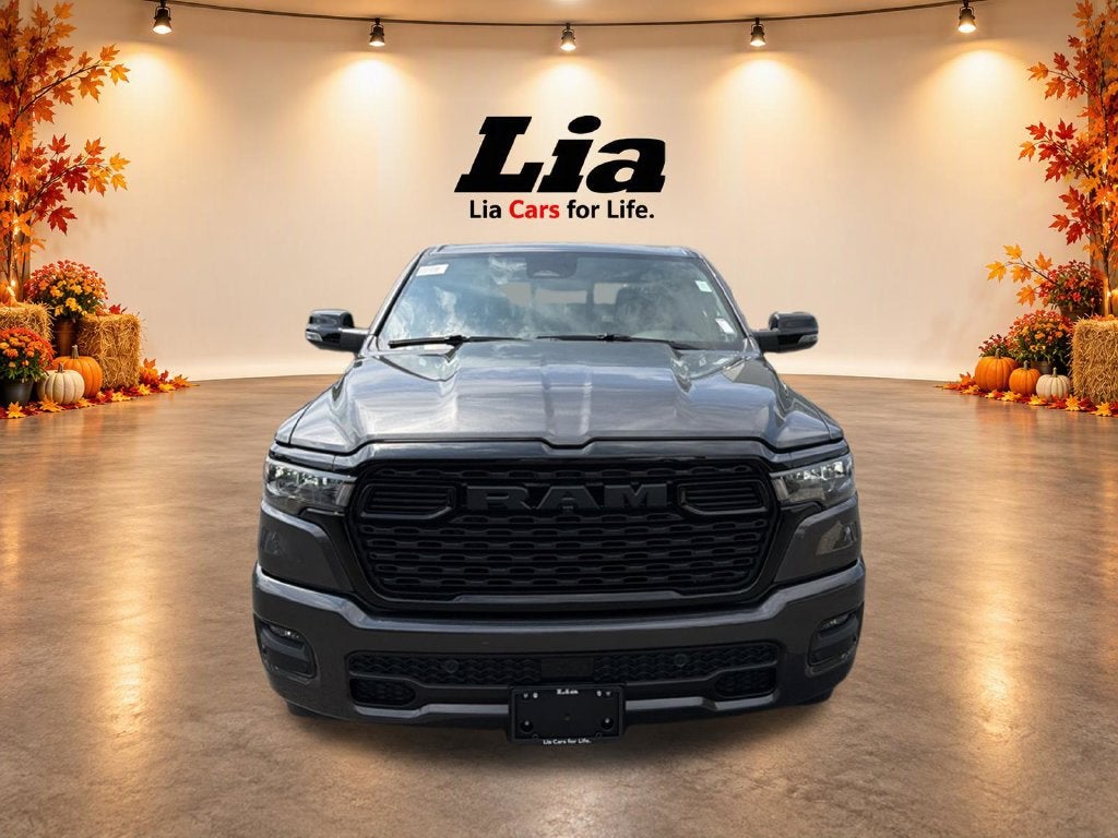 2027 RAM 1500 Big Horn/Lone Star 4D Crew Cab