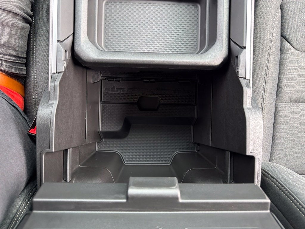 2027 RAM 1500 Big Horn/Lone Star 4D Crew Cab