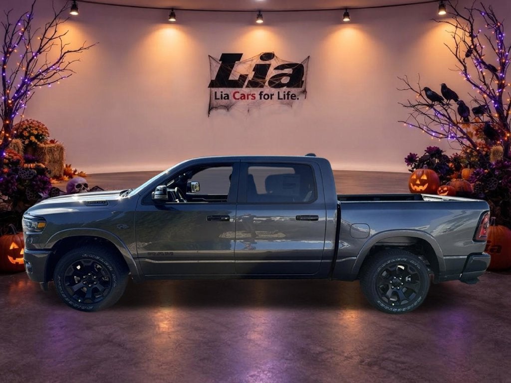 2027 RAM 1500 Big Horn/Lone Star 4D Crew Cab
