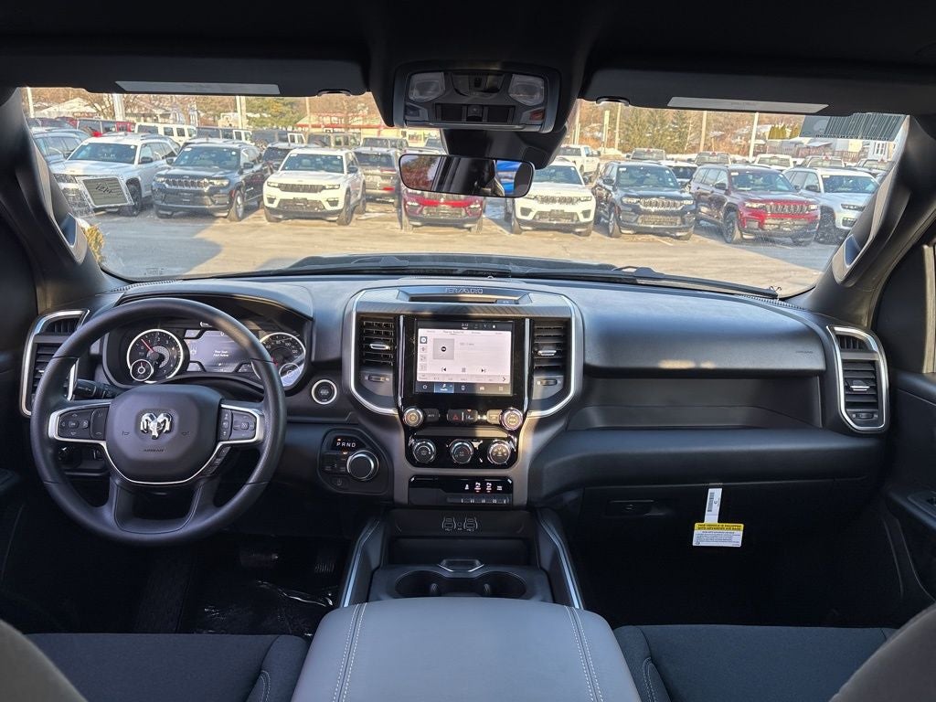 2026 RAM 1500 Express 4D Crew Cab