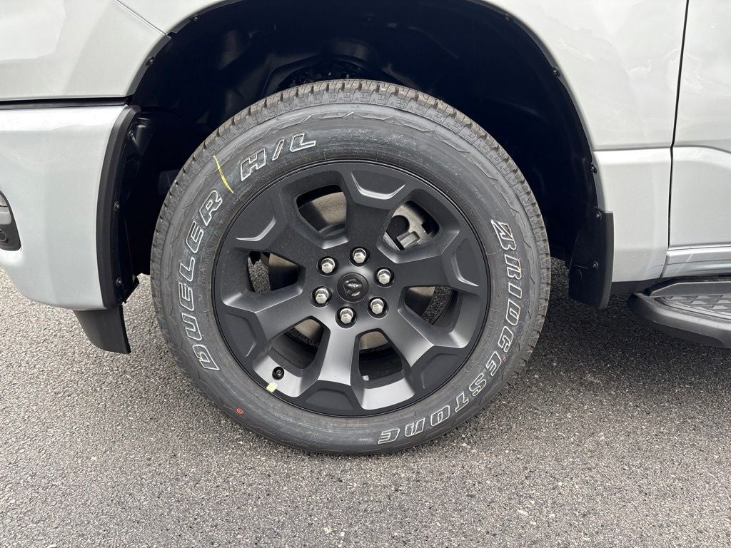 2026 RAM 1500 Express 4D Crew Cab