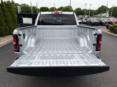 2026 RAM 1500 Express 4D Crew Cab