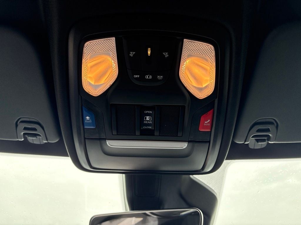 2026 RAM 1500 Express 4D Crew Cab