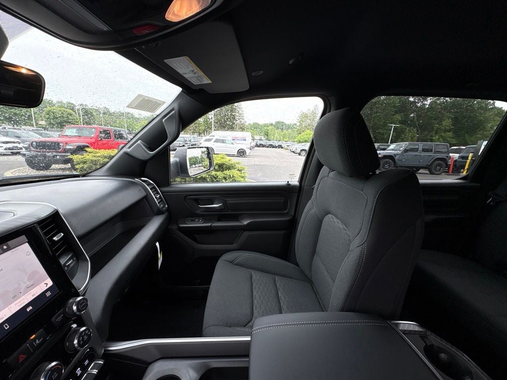 2026 RAM 1500 Express 4D Crew Cab