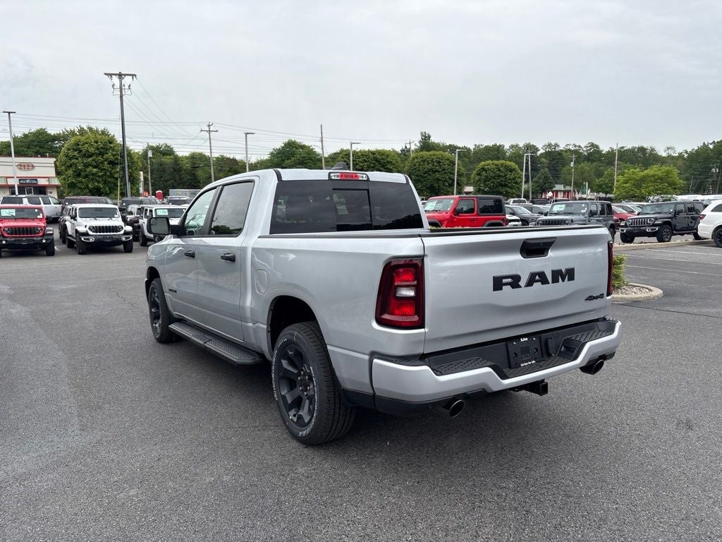 2026 RAM 1500 Express 4D Crew Cab