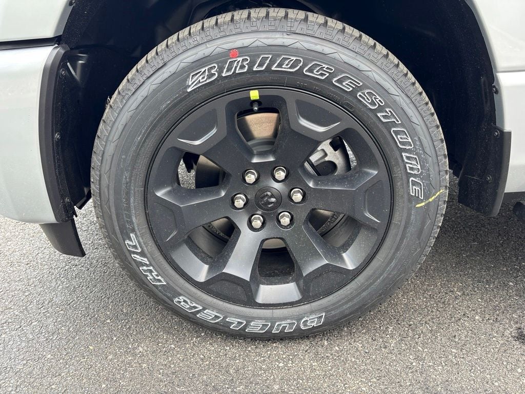 2026 RAM 1500 Express 4D Crew Cab