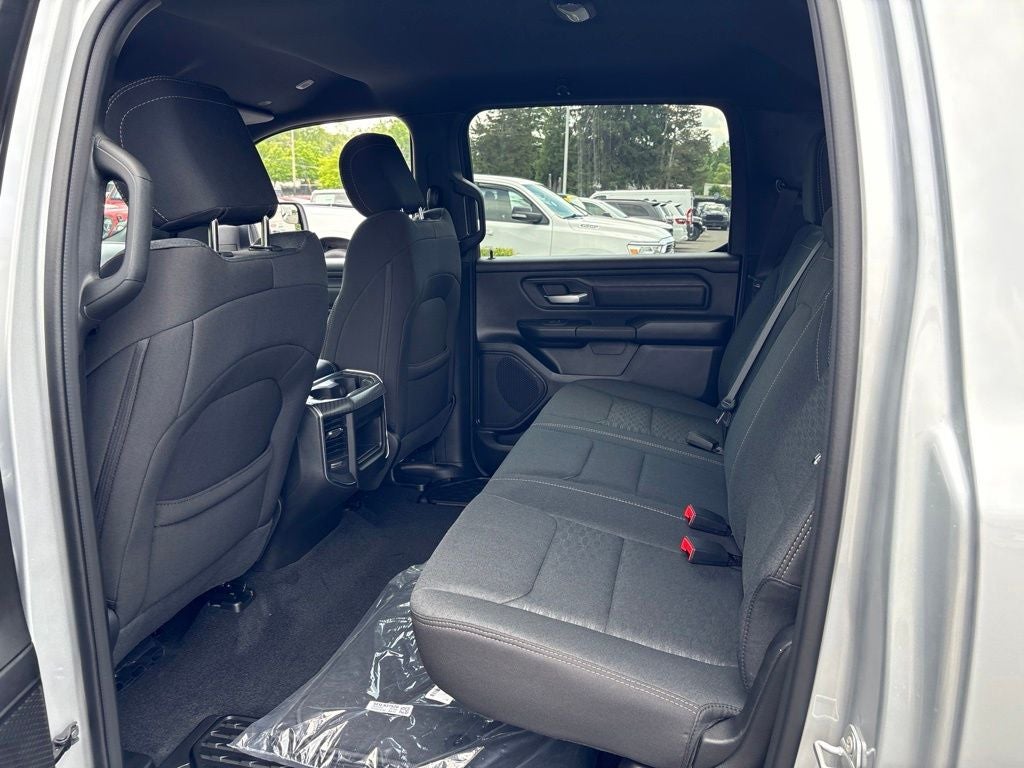 2026 RAM 1500 Express 4D Crew Cab