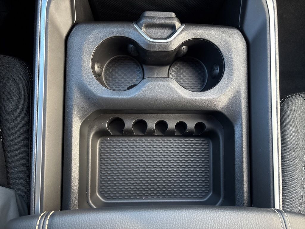 2026 RAM 1500 Express 4D Crew Cab