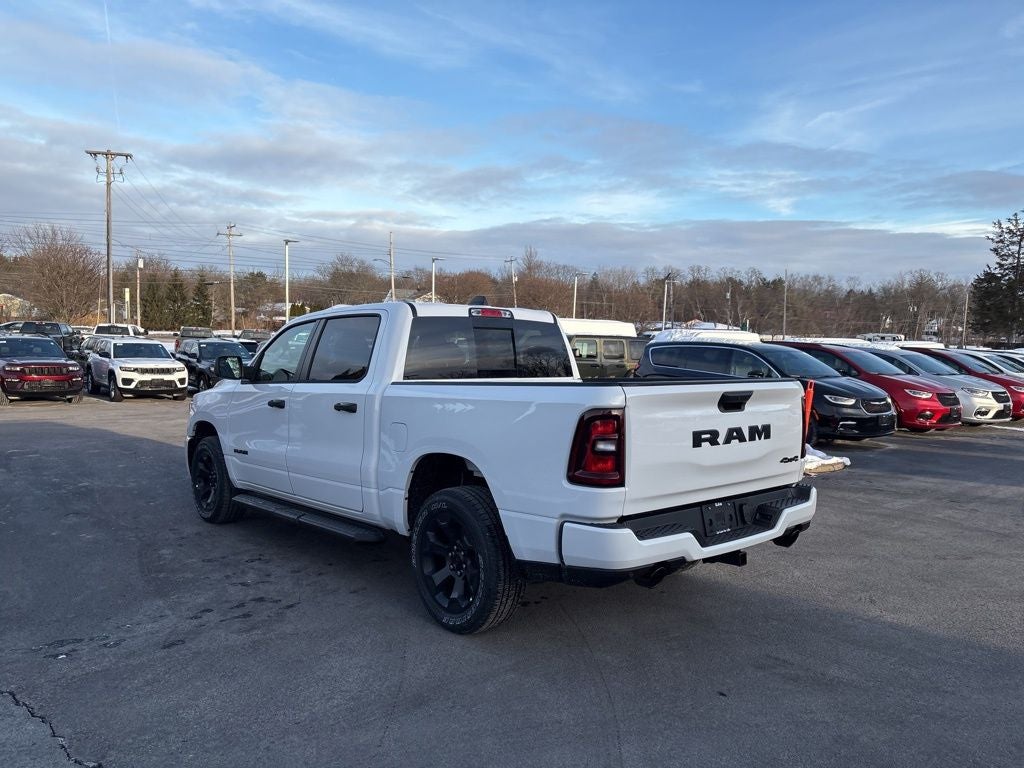 2026 RAM 1500 Express 4D Crew Cab