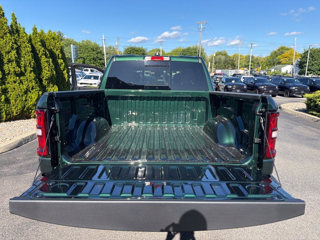 2027 RAM 1500 Express 4D Crew Cab