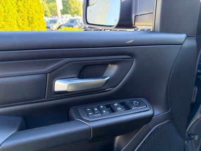 2027 RAM 1500 Express 4D Crew Cab