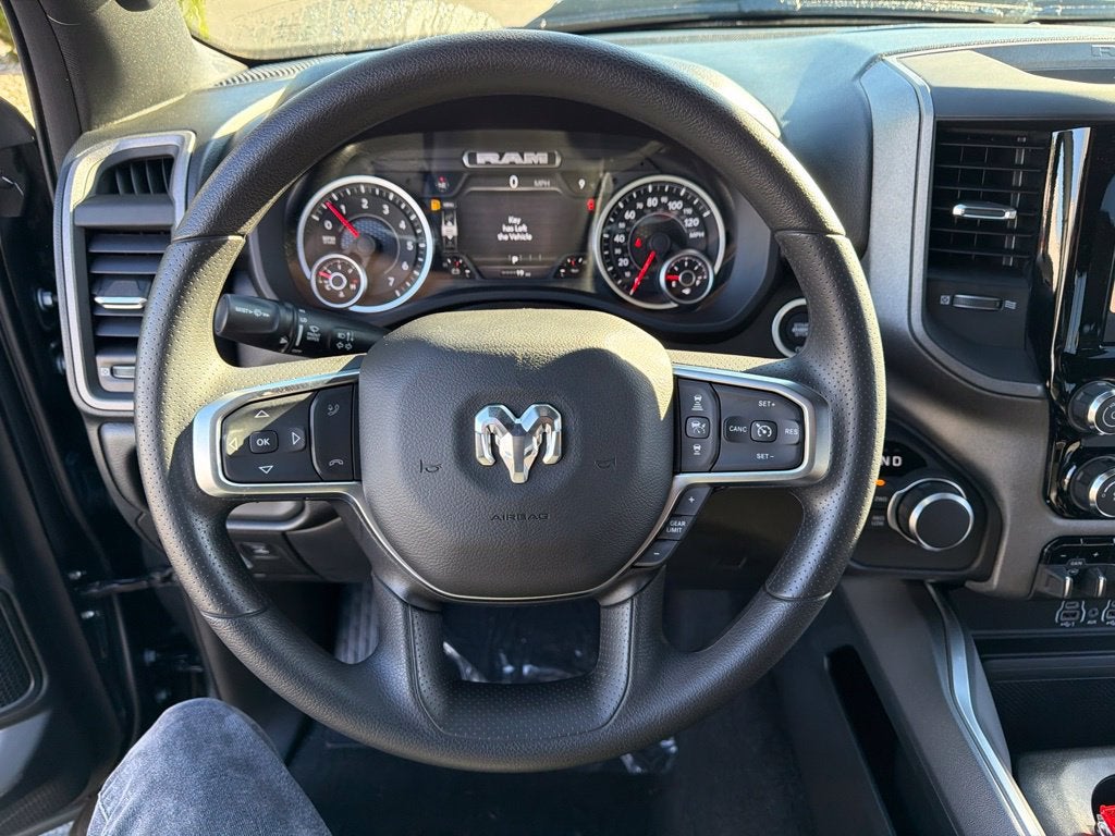 2027 RAM 1500 Express 4D Crew Cab