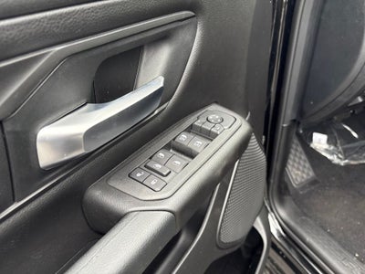 2026 RAM 1500 Express 4D Crew Cab