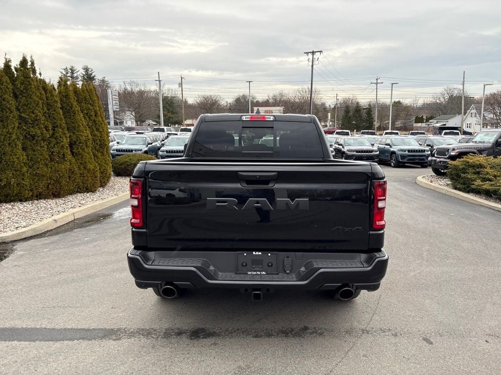 2026 RAM 1500 Express 4D Crew Cab