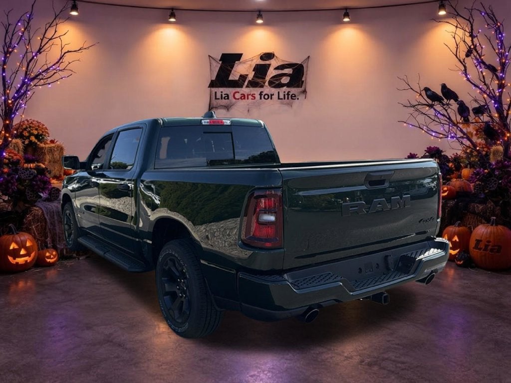 2027 RAM 1500 Express 4D Crew Cab