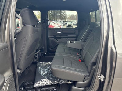 2026 RAM 1500 Express 4D Crew Cab