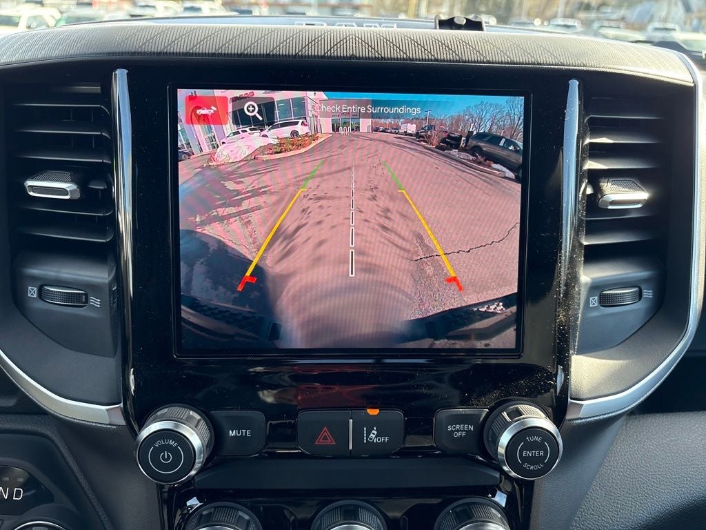 2026 RAM 1500 Express 4D Crew Cab