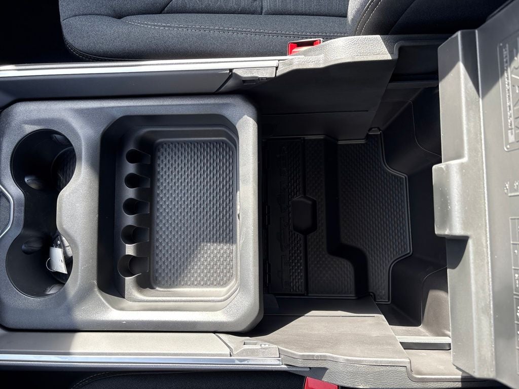 2026 RAM 1500 Express 4D Crew Cab