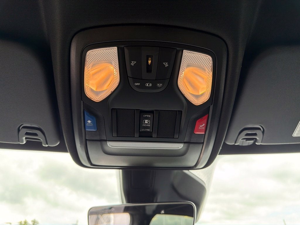 2027 RAM 1500 Warlock 4D Crew Cab