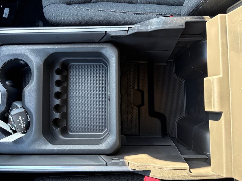 2026 RAM 1500 Express 4D Crew Cab