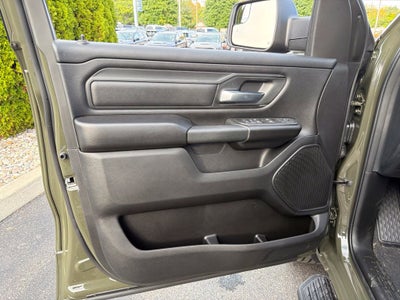 2027 RAM 1500 Express 4D Crew Cab