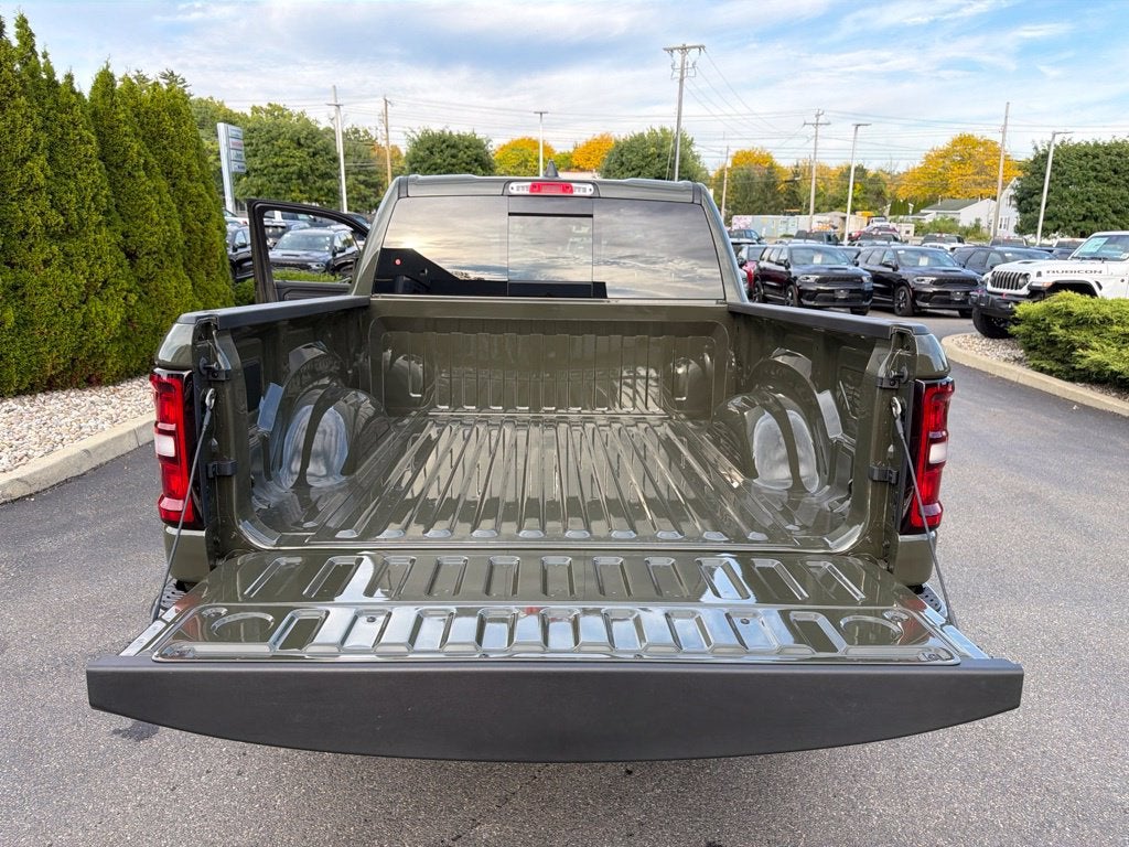 2027 RAM 1500 Express 4D Crew Cab
