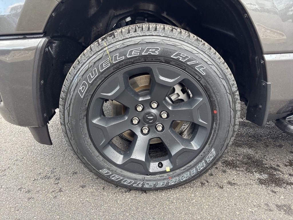 2026 RAM 1500 Express 4D Crew Cab