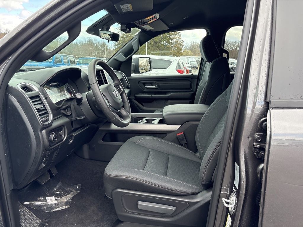 2026 RAM 1500 Express 4D Crew Cab