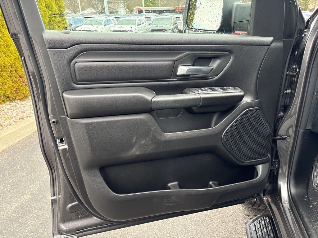 2026 RAM 1500 Express 4D Crew Cab