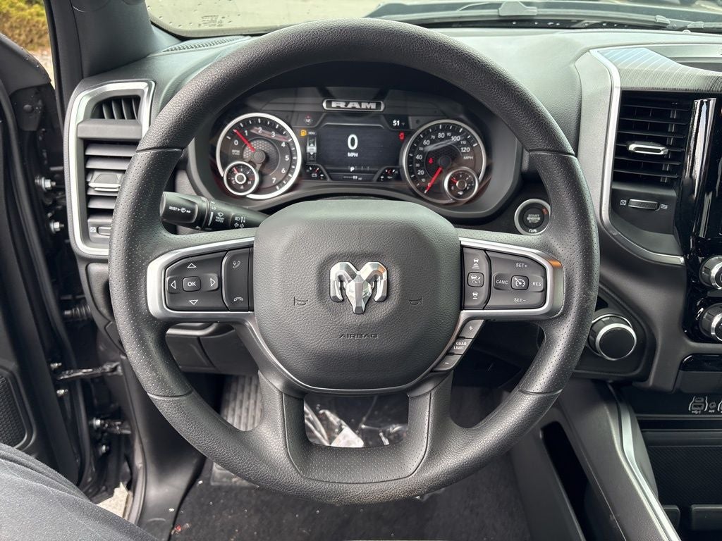 2026 RAM 1500 Express 4D Crew Cab