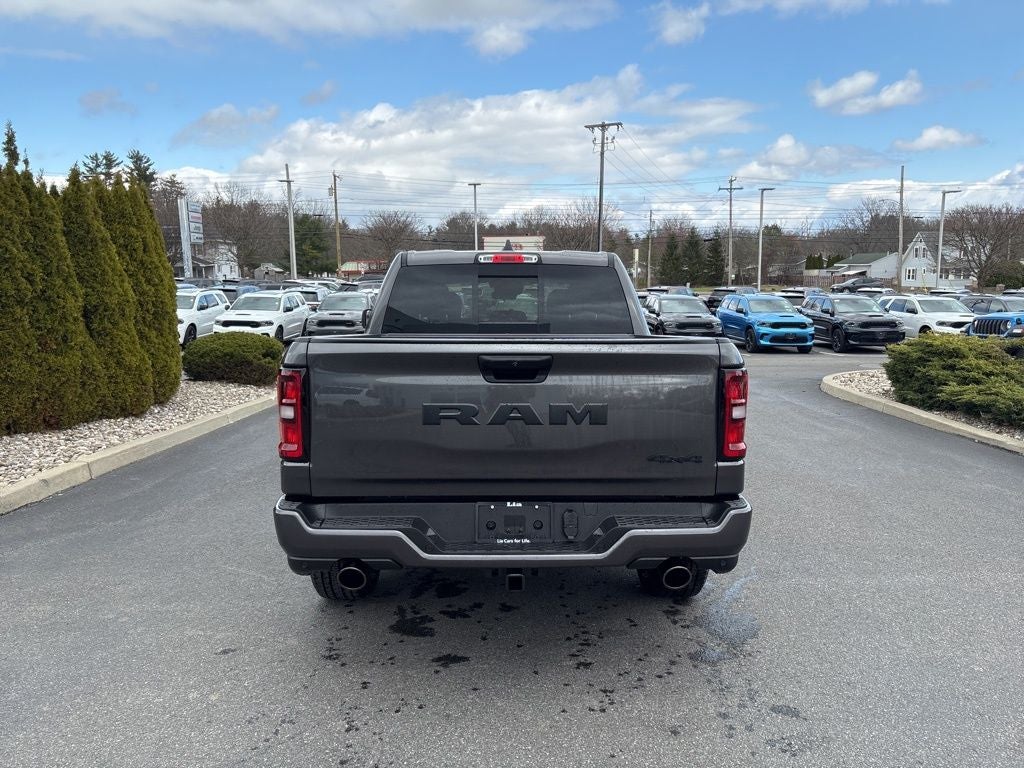 2026 RAM 1500 Express 4D Crew Cab