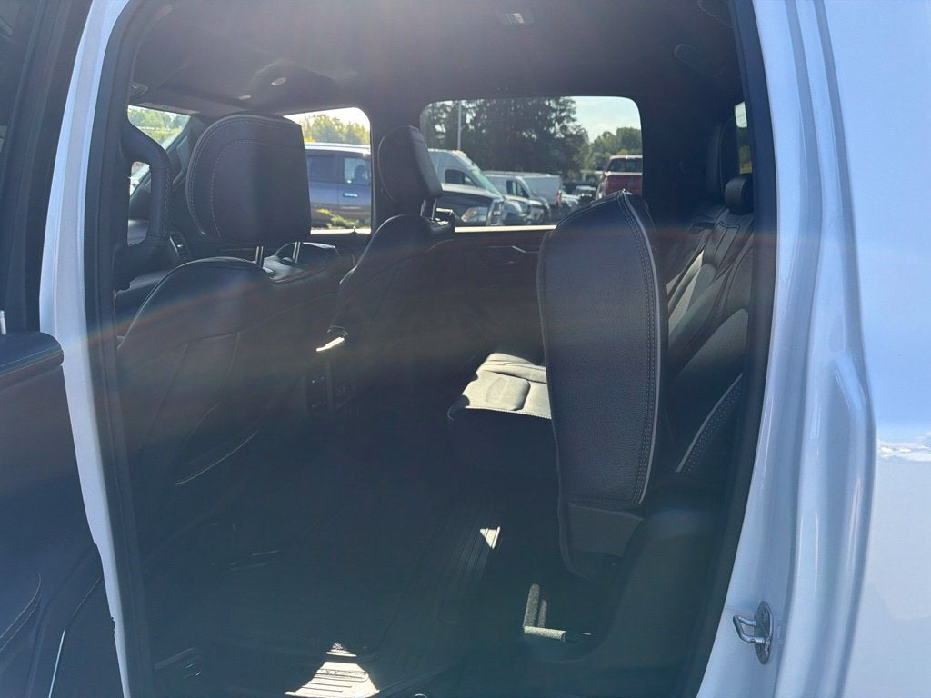 2022 RAM 1500 Limited 4D Crew Cab