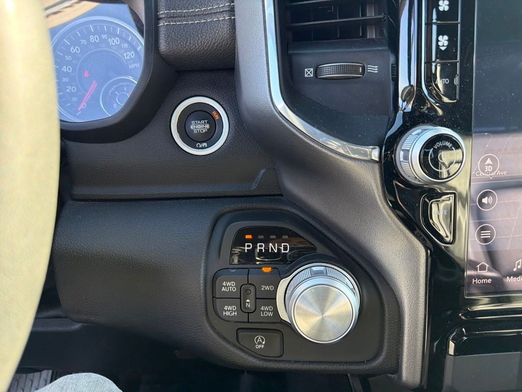 2025 RAM 1500 Laramie 4D Crew Cab