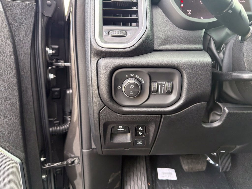 2027 RAM 1500 Laramie 4D Crew Cab