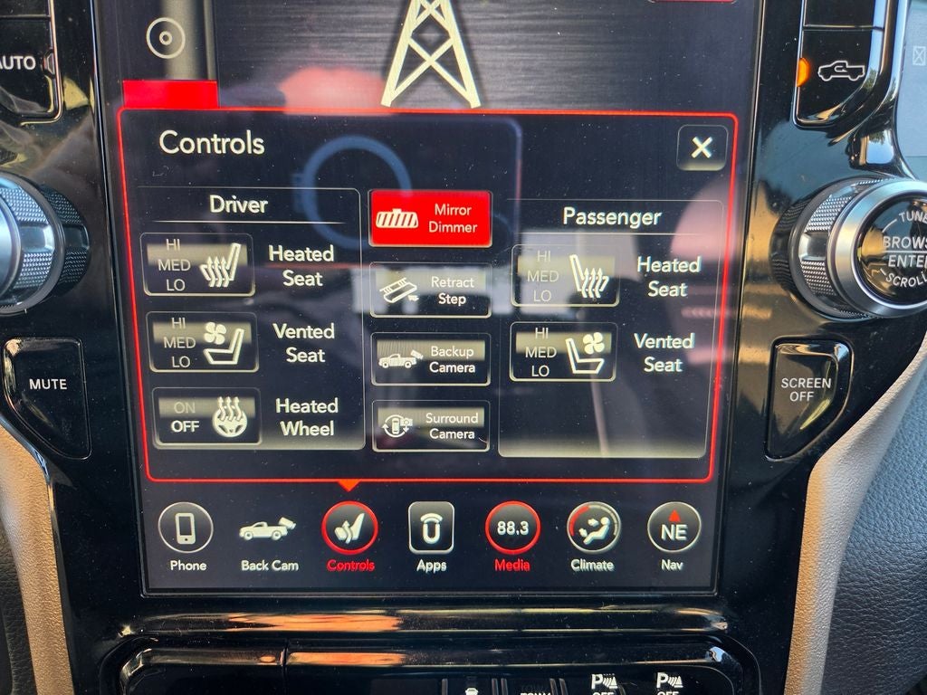 2019 RAM 1500 Laramie 4D Crew Cab