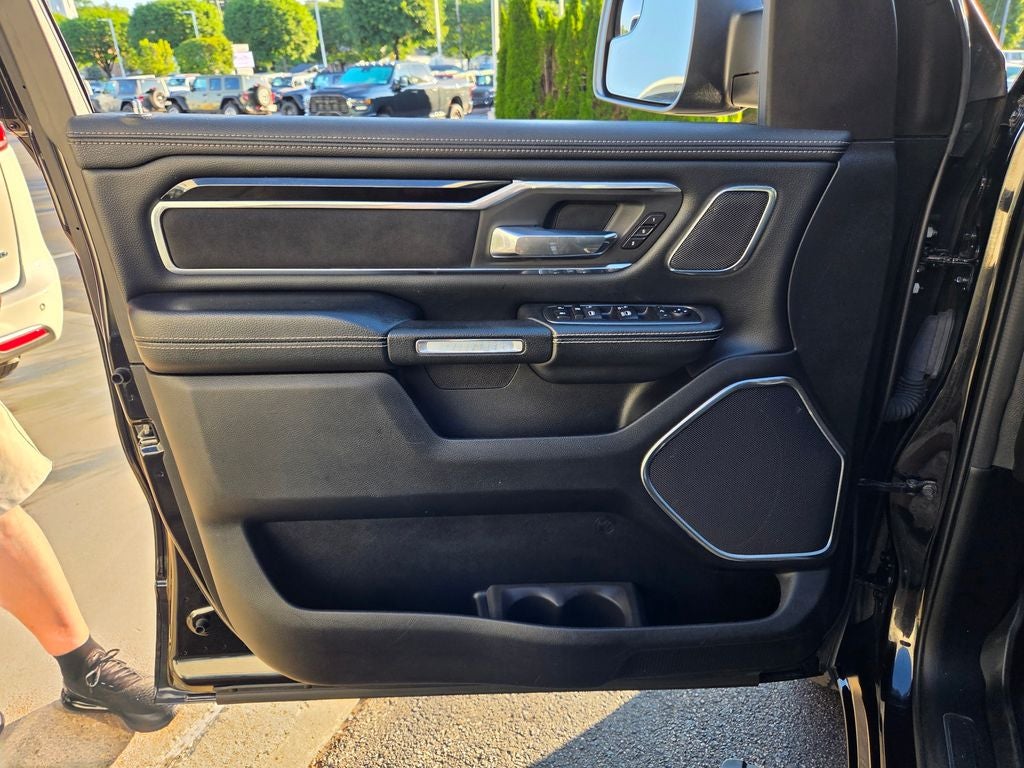 2019 RAM 1500 Laramie 4D Crew Cab