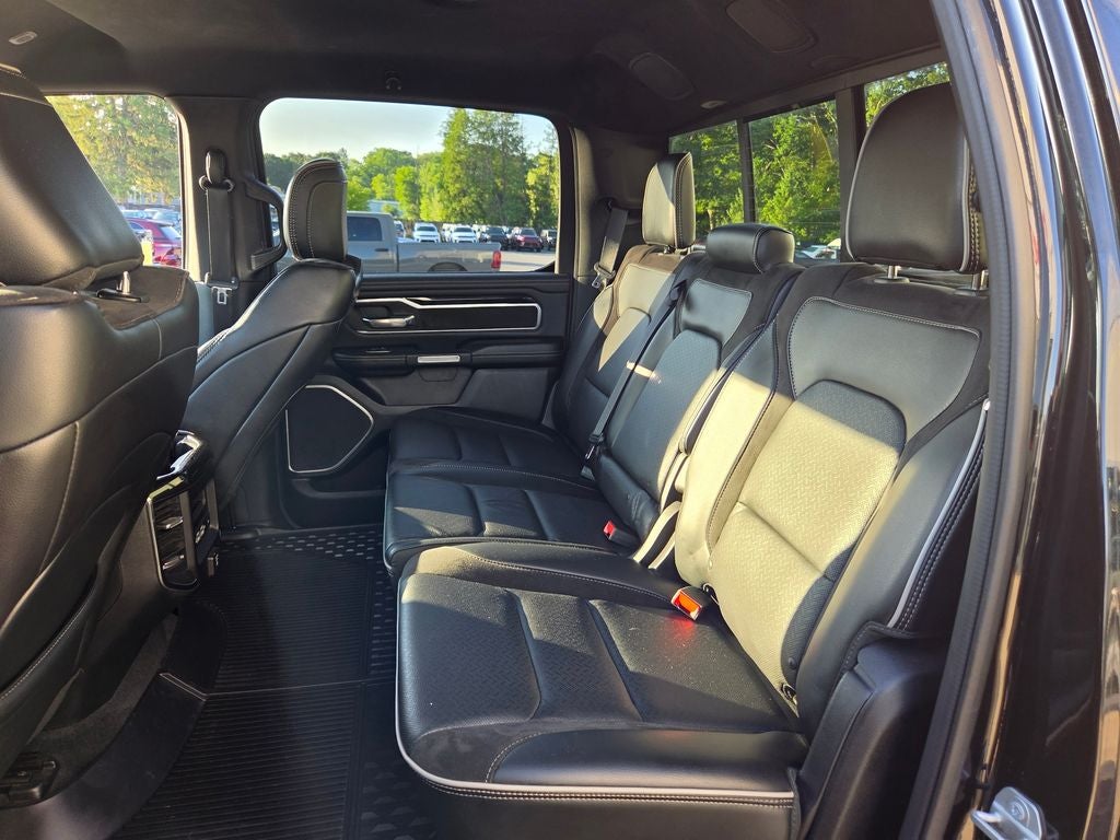 2019 RAM 1500 Laramie 4D Crew Cab