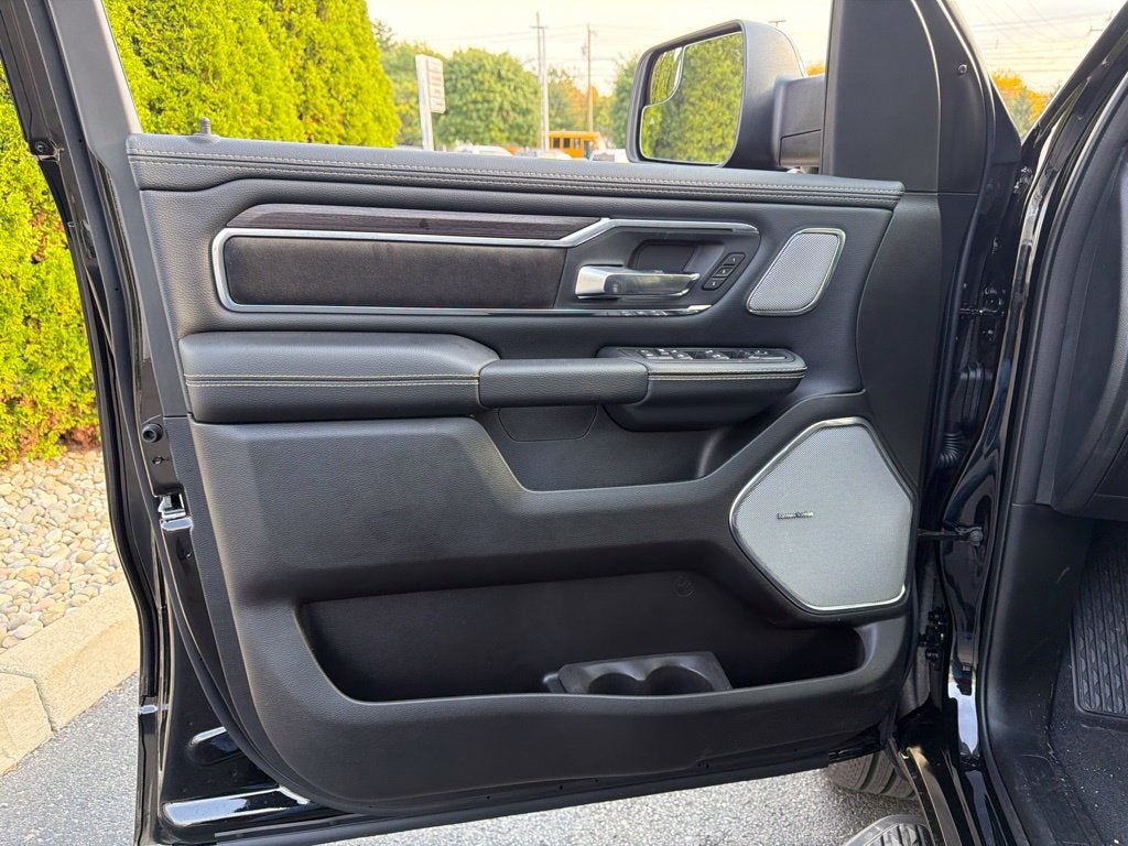 2027 RAM 1500 Laramie 4D Crew Cab