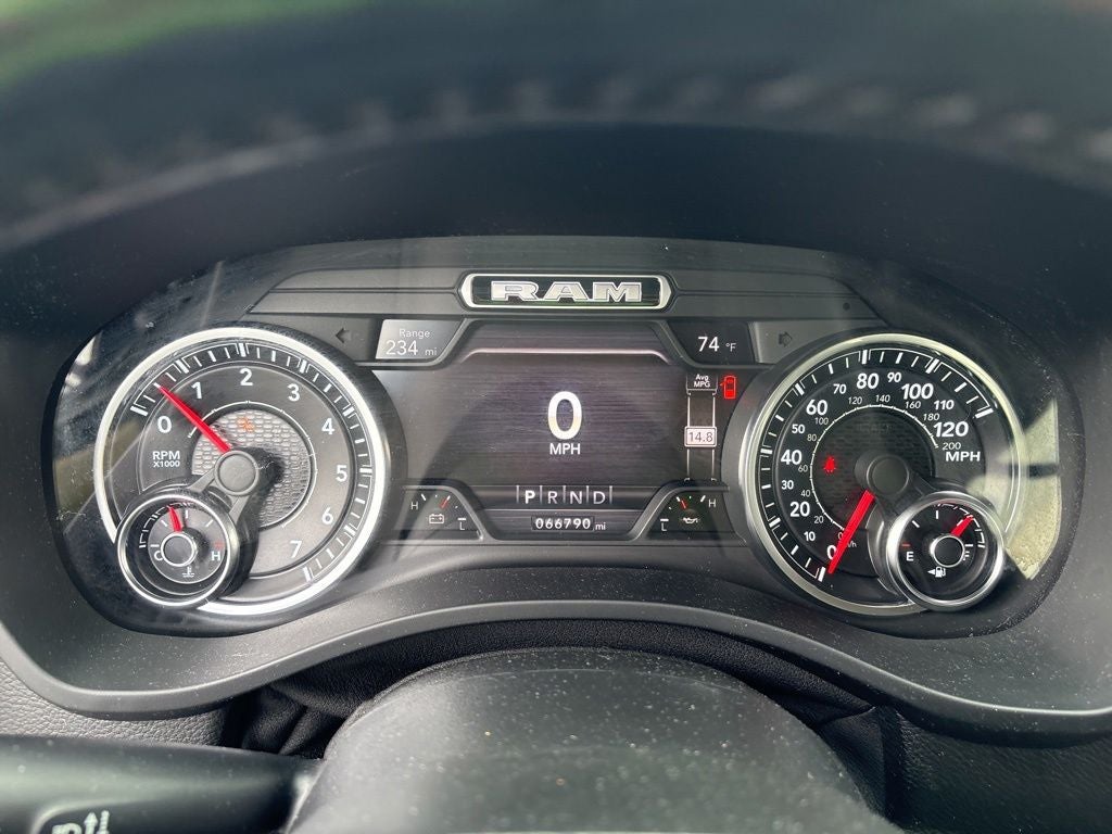 2020 RAM 1500 Laramie 4D Crew Cab