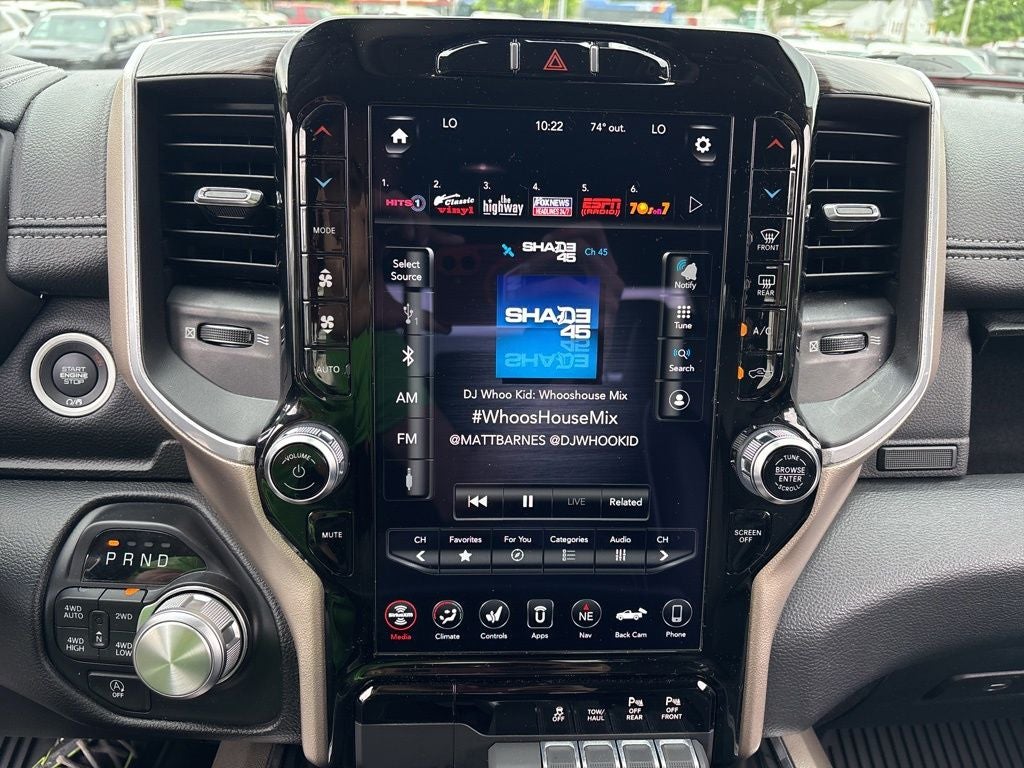 2020 RAM 1500 Laramie 4D Crew Cab