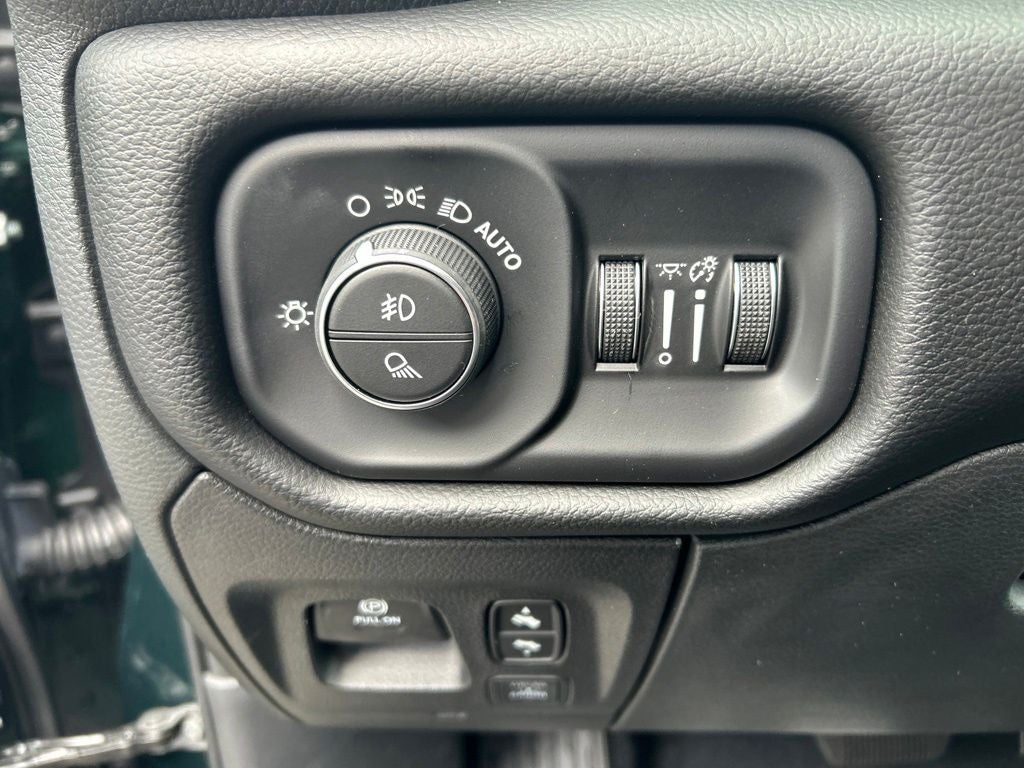 2026 RAM 1500 Rebel 4D Crew Cab